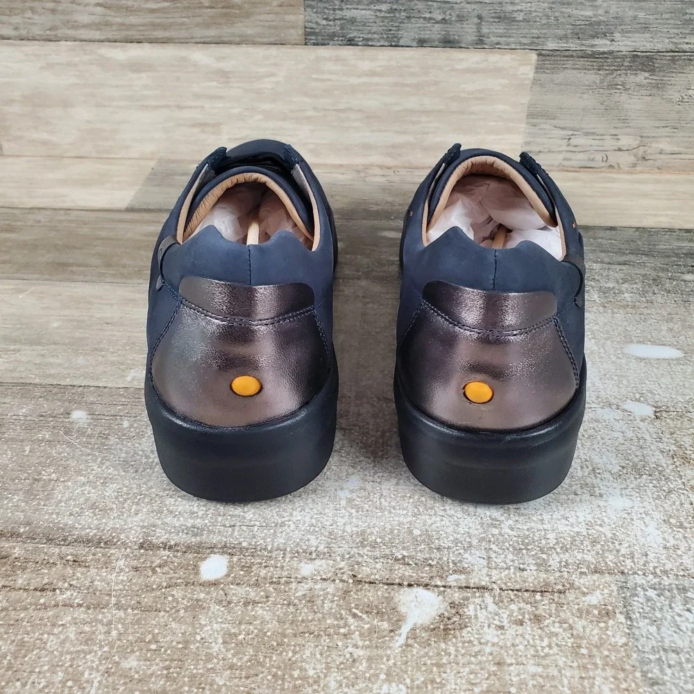 Samuel Hubbard Featherlight Marin Gore-Lace Womens Shoes‎ Sz 7.5 M Navy Sneakers